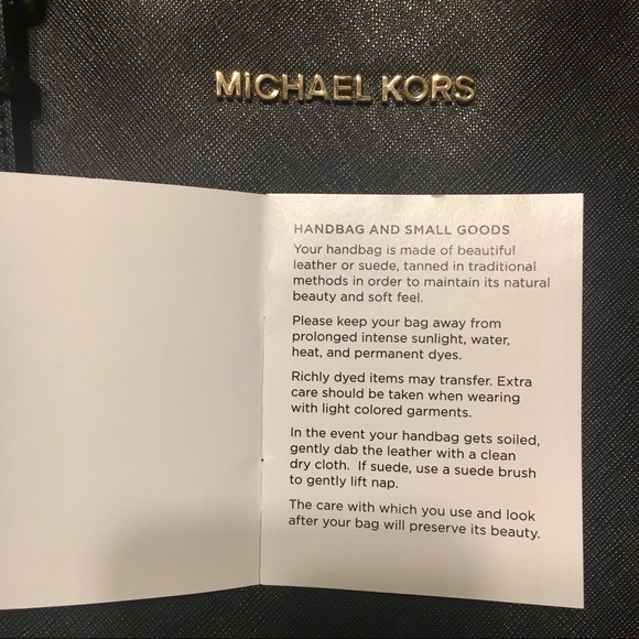 Michael Kors Jet Set tote - Picture 5 of 8